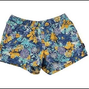 ‼️DELETING SOON‼️ Patagonia Barely Baggies shorts